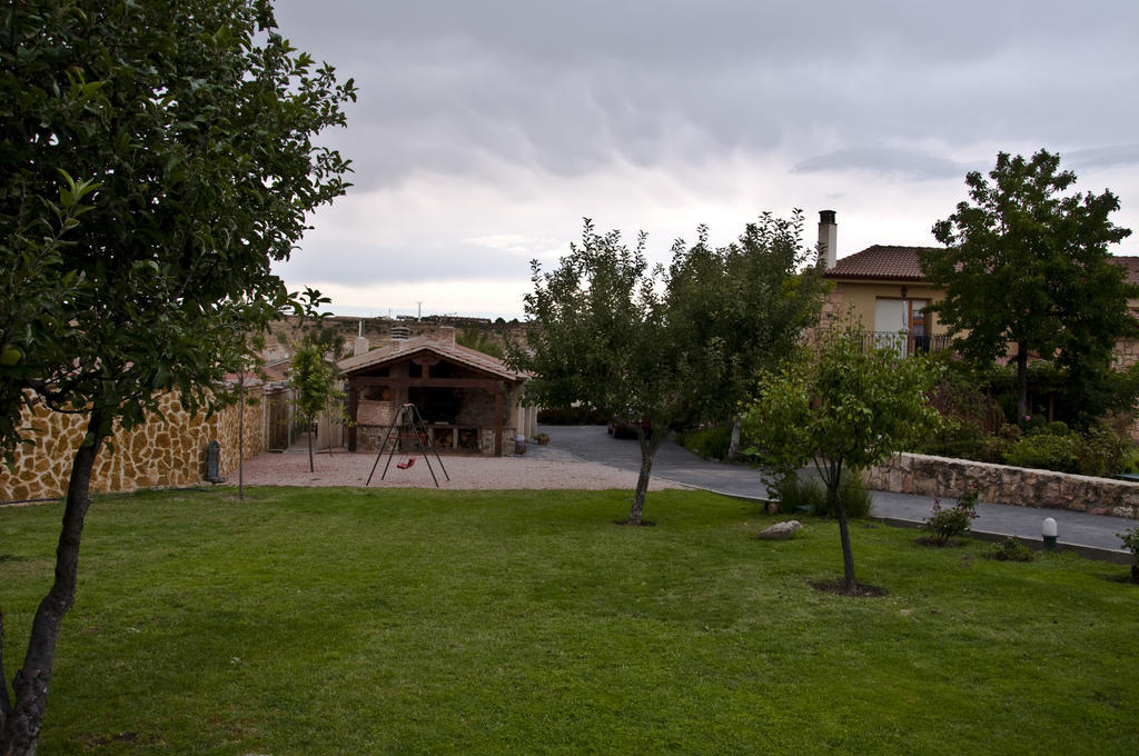 Hospederia Gemma Hotel La Lastrilla Exterior foto